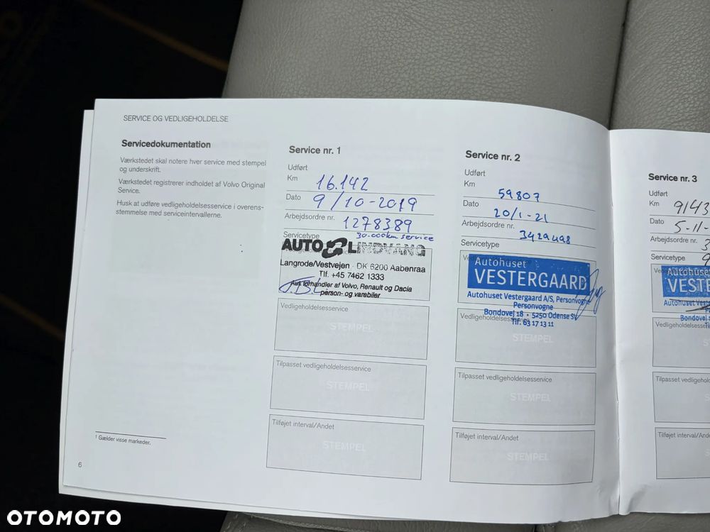 Volvo XC 40 D4 AWD Inscription - 38