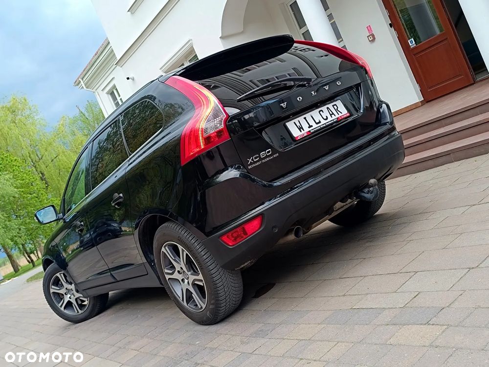 Volvo XC 60 D4 Geartronic Momentum - 8