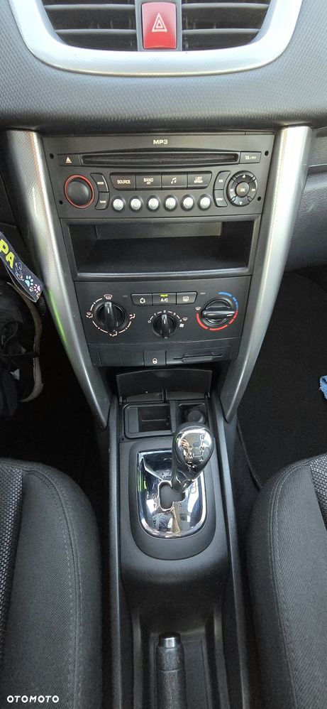 Peugeot 207 - 19