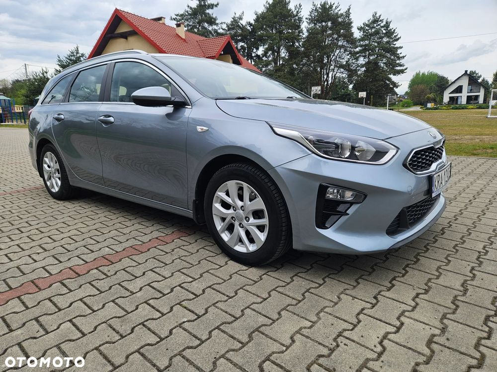 Kia Ceed 1.5 T-GDI MHEV L Business Line DCT - 3