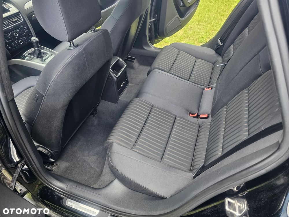 Audi A4 Avant 2.0 TDI DPF Ambiente - 28