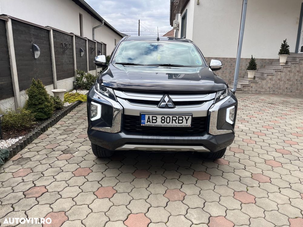 Mitsubishi L200 Pick Up 4x4 S&S Double Cab Select - 3