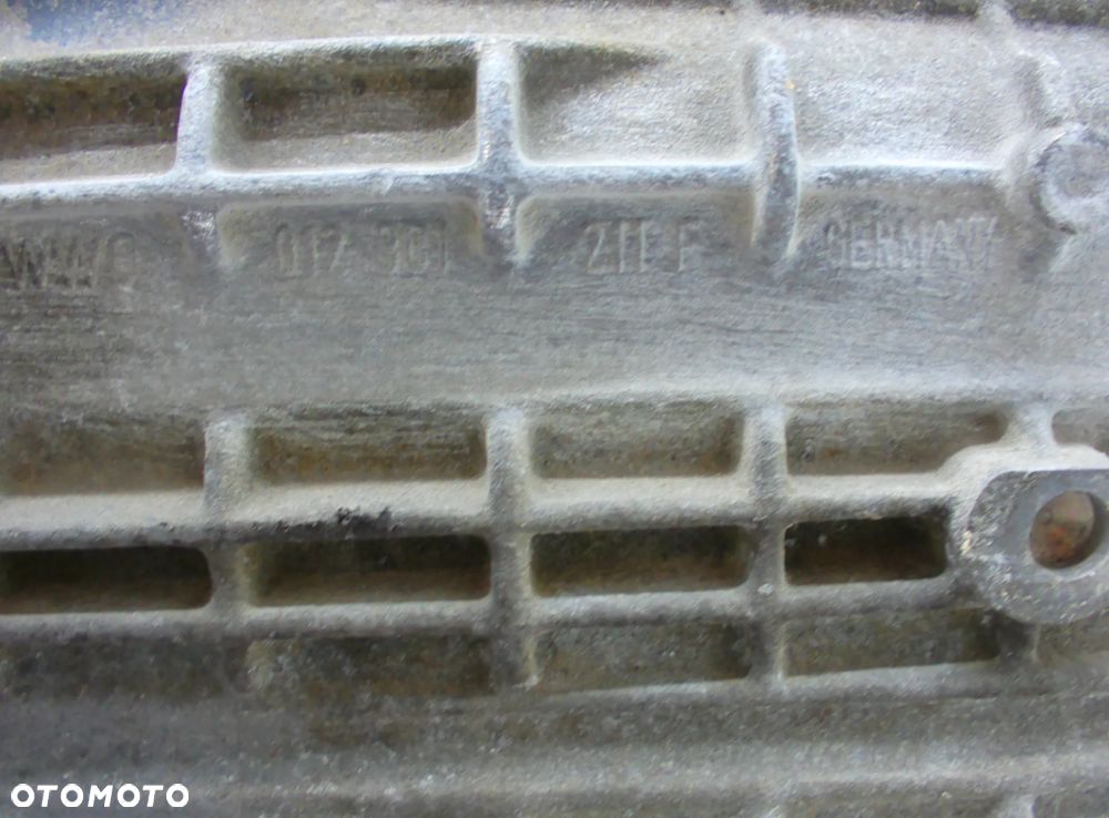 Audi 80 B4 2.0 Skrzynia biegów manualna - 3