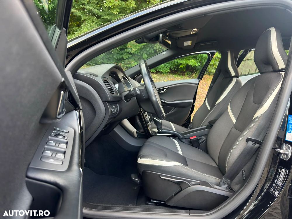 Volvo V40 D2 Geartronic Pro - 20