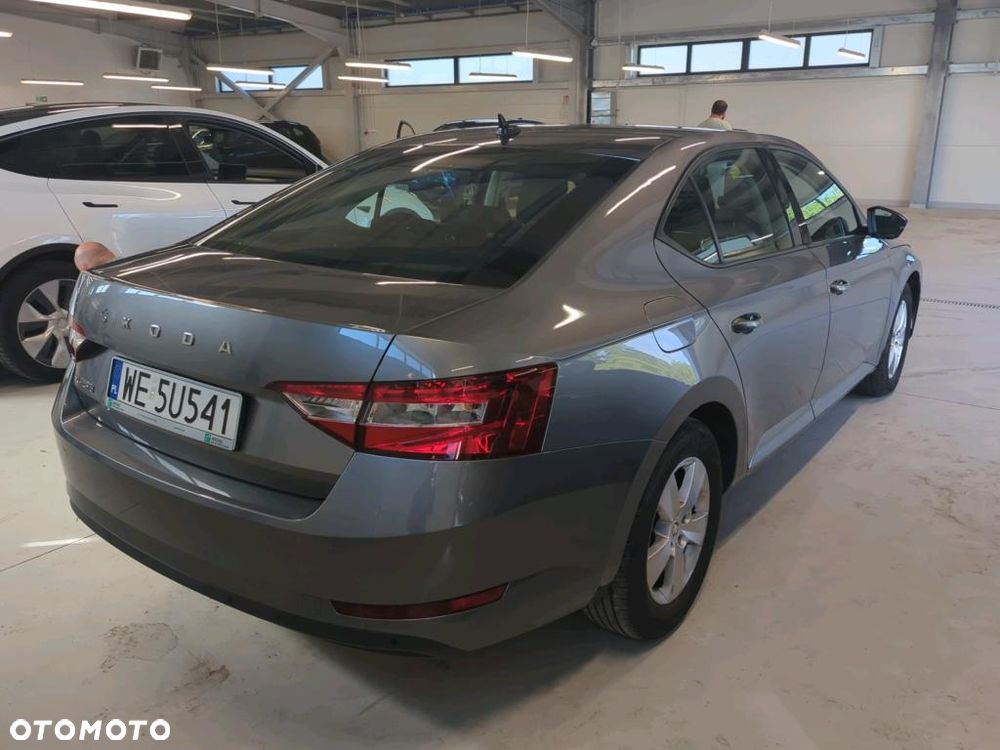 Skoda Superb - 4