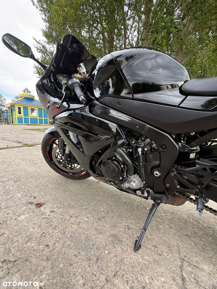 Suzuki GSX-R - 7