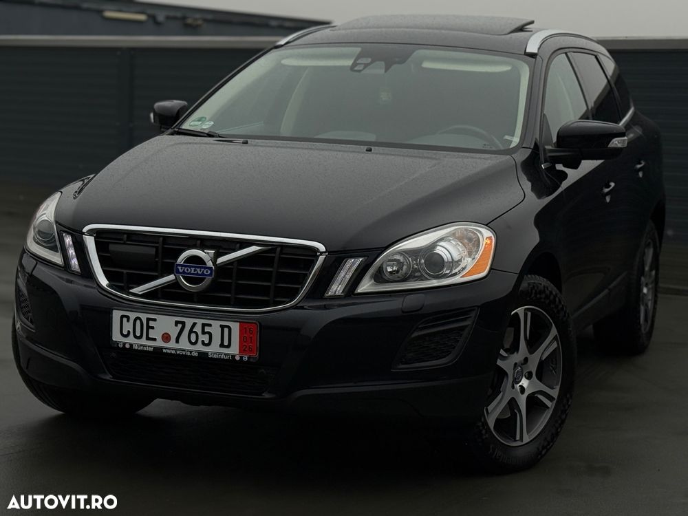 Volvo XC 60 D5 AWD Aut. Momentum - 35