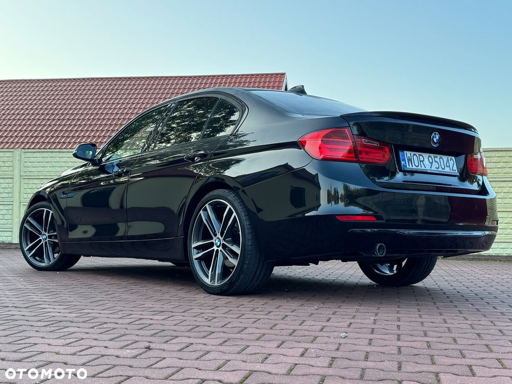 BMW Seria 3 320d Blue Performance Sport Line - 26