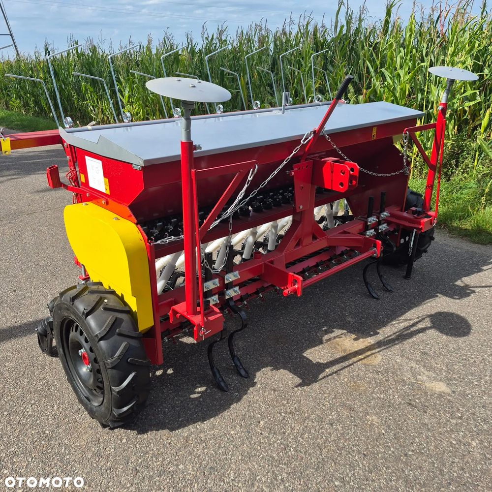 Meprozet Siewnik zbożowy 2-talerzowy S117T MEPROZET 3,0m; Siewnik zbożowy stopkowy-redlicowy S107/2 MEPROZET 2,5m; Siewnik zbożowy stopkowy-redlicowy S107 MEPROZET 3,0m - 22
