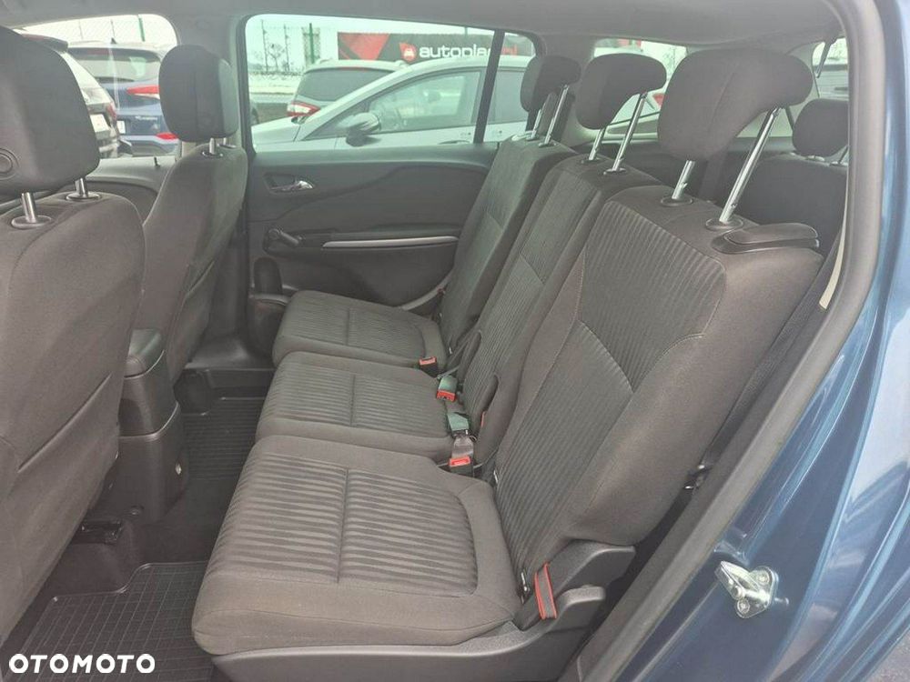 Opel Zafira - 30