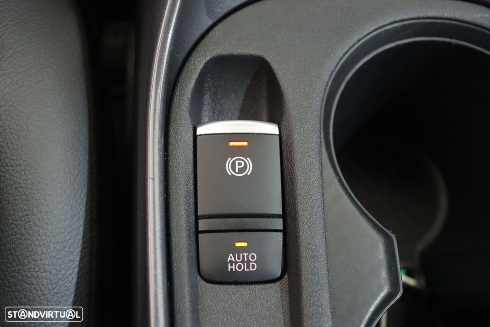 Nissan Juke 1.0 DIG-T N-Connecta DCT - 20