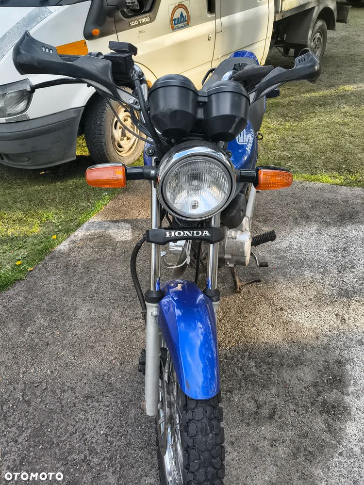 Honda CG - 9