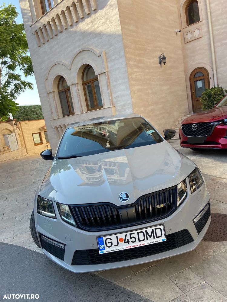 Skoda Octavia 2.0 245 TSI RS - 1