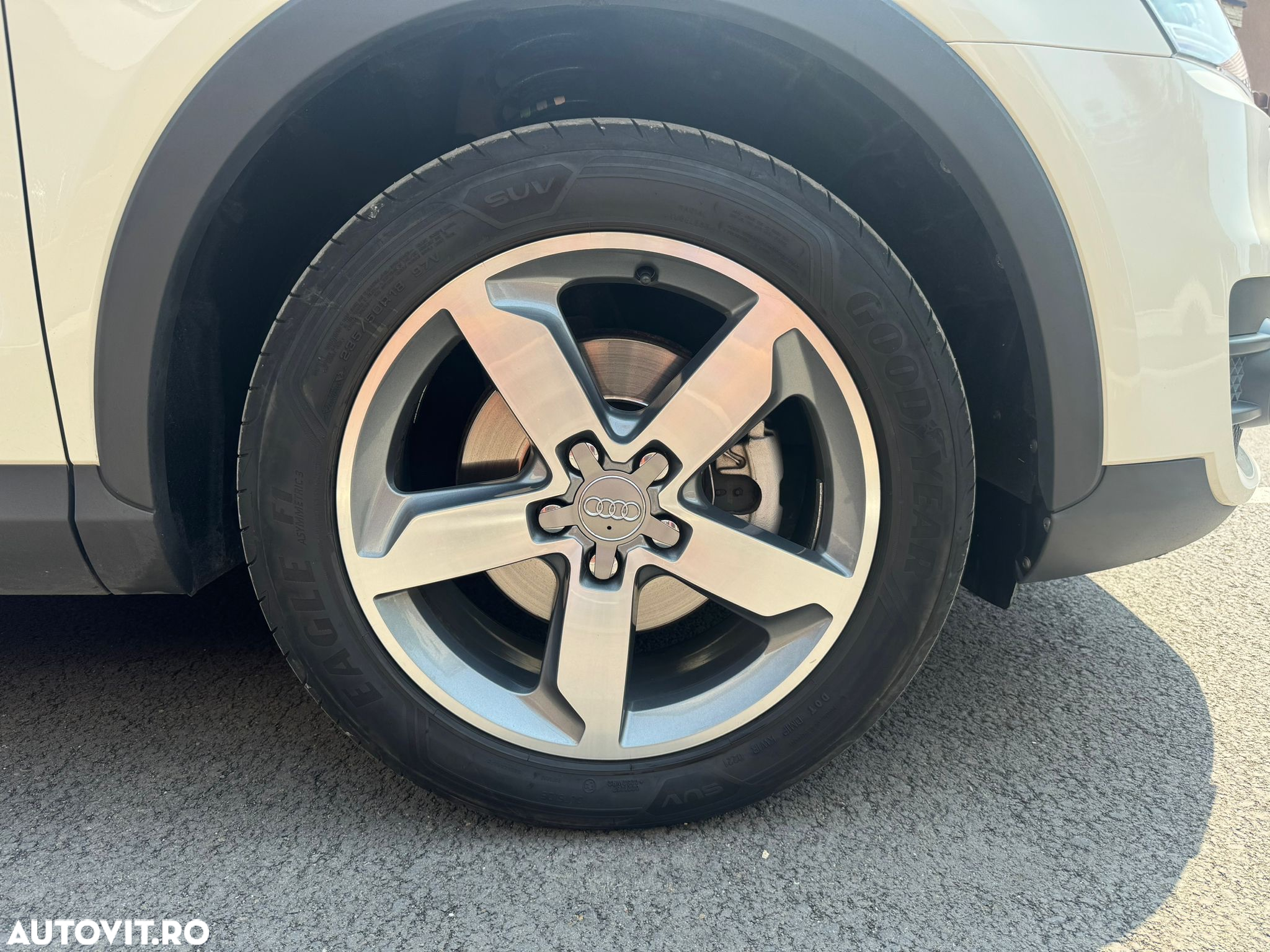 Audi Q3 2.0 TDI Quattro S-Tronic - 7