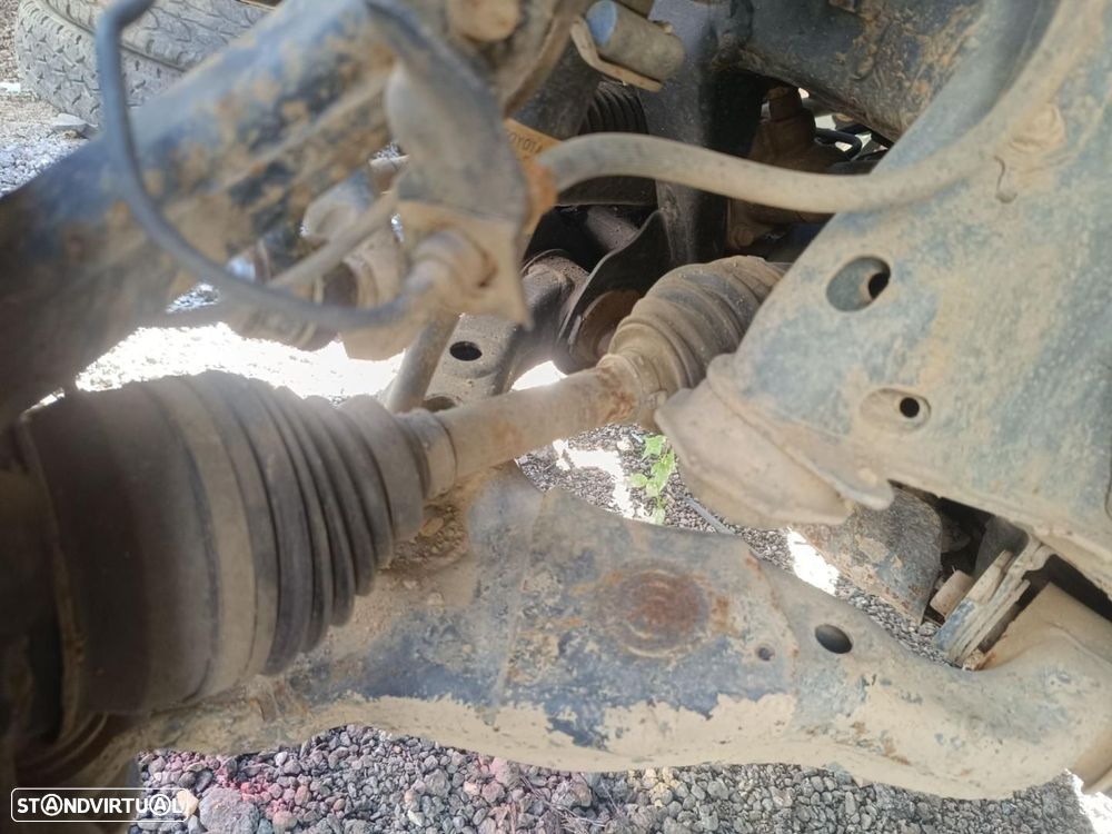 TRANSMISSÃO FRENTE ESQUERDA TOYOTA LAND CRUISER J15 - 1