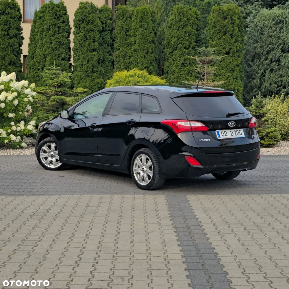 Hyundai i30 1.6 Automatik Style - 17