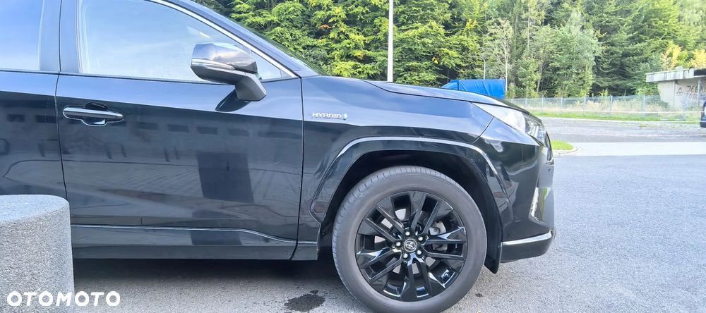 Toyota RAV4 2.5 Hybrid Black Edition by JBL 4x4 - 4