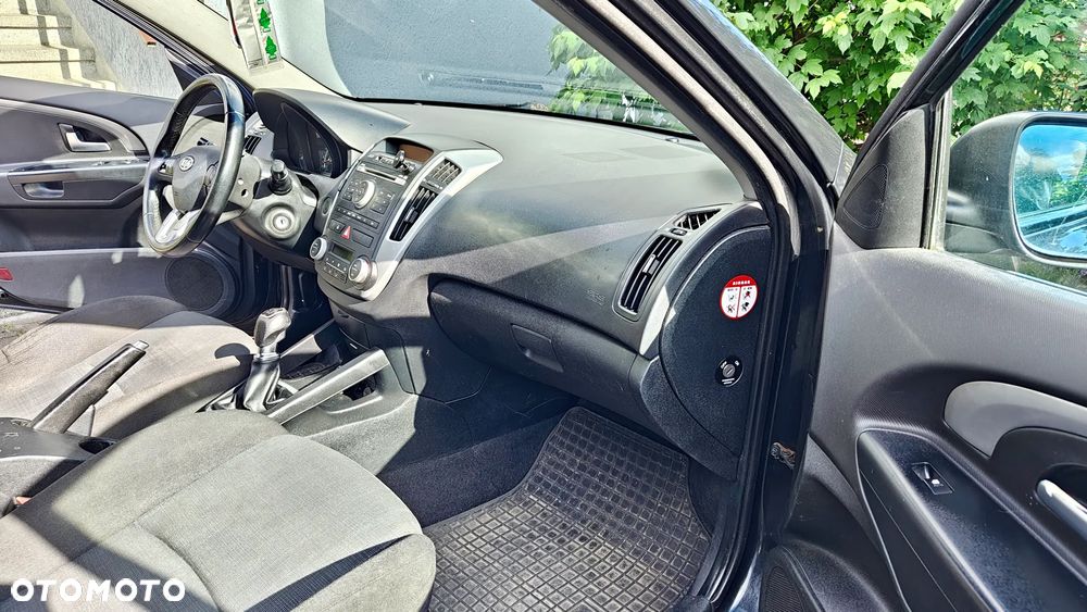 Kia Ceed 1.6 Comfort + - 7