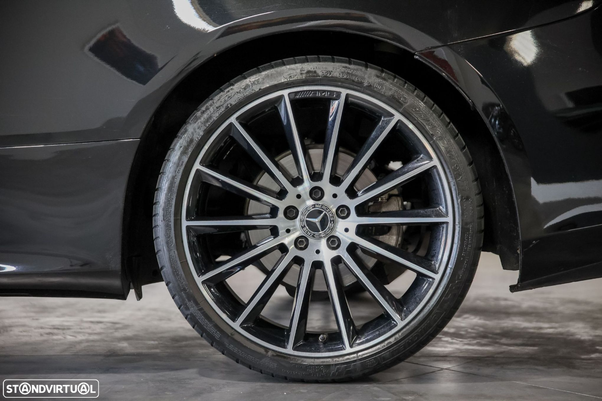 Mercedes-Benz E 220 d AMG Line - 24