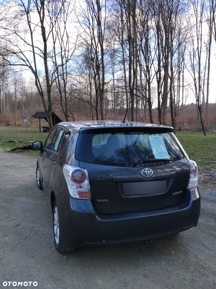 Toyota Verso 2.0 D-4D 2010 7os - 4