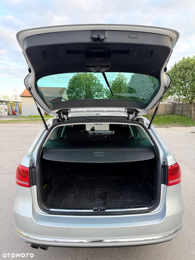 Volkswagen Passat 2.0 TDI BlueMotion Technology Highline - 15