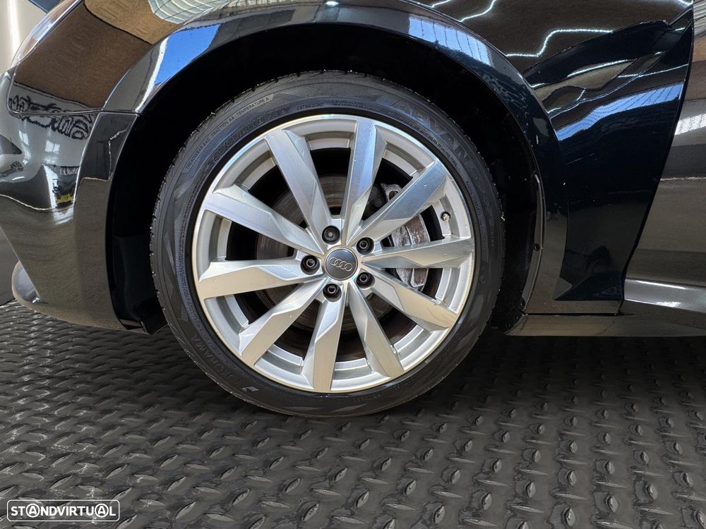 Audi A4 3.0 TDI V6 quattro Sport Tiptronic - 13
