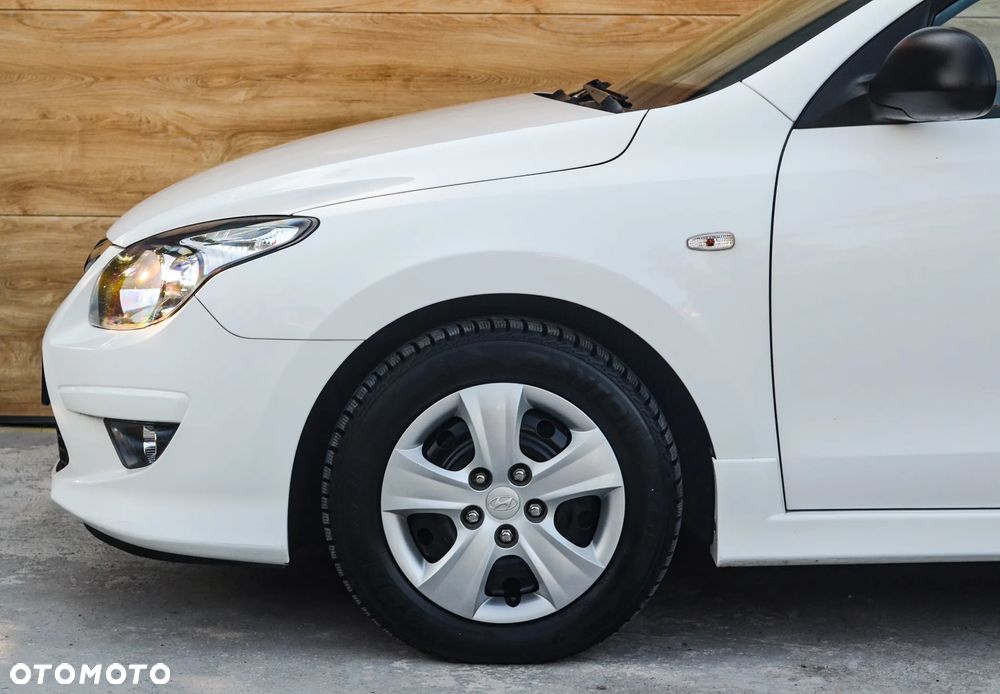 Hyundai i30 1.6 CRDi Classic EU5 - 15