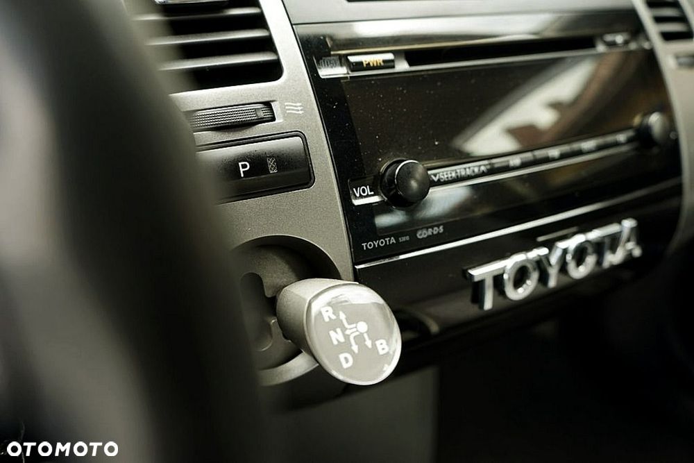 Toyota Prius - 27