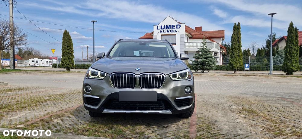 BMW X1 xDrive25d Sport Line - 5
