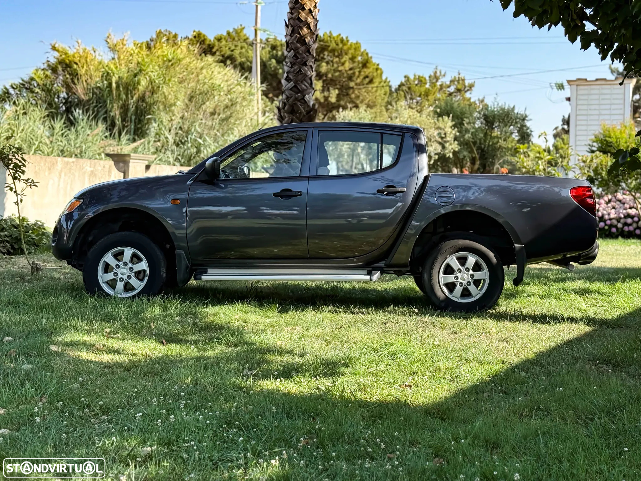 Mitsubishi L200 2.5 DI-D CD Invite AC - 7