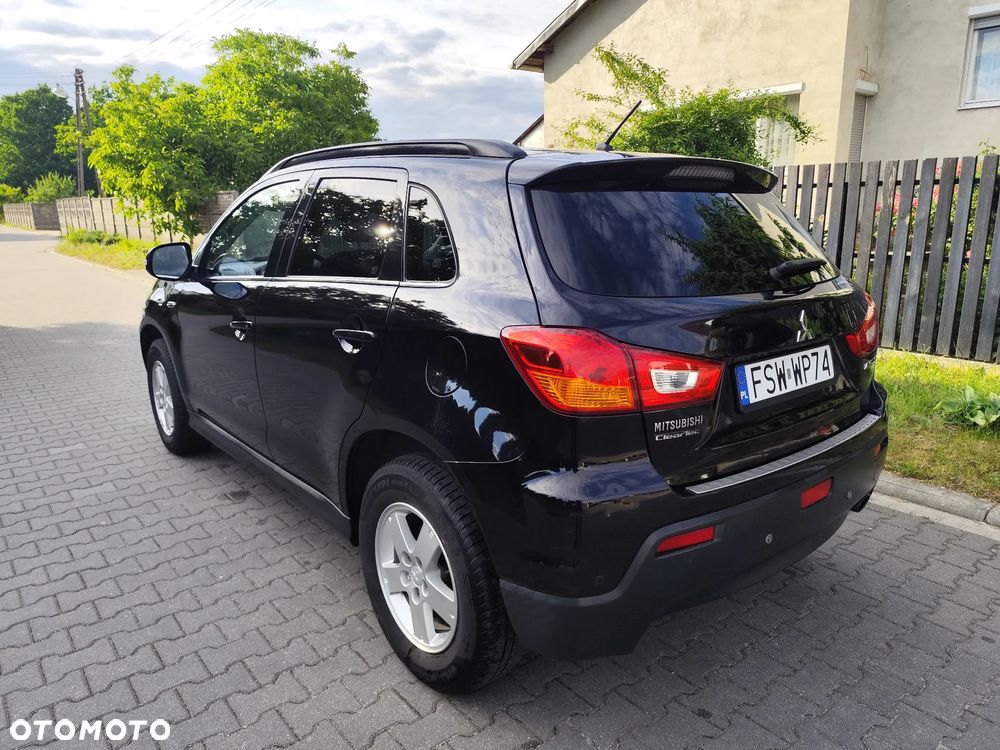 Mitsubishi ASX - 3