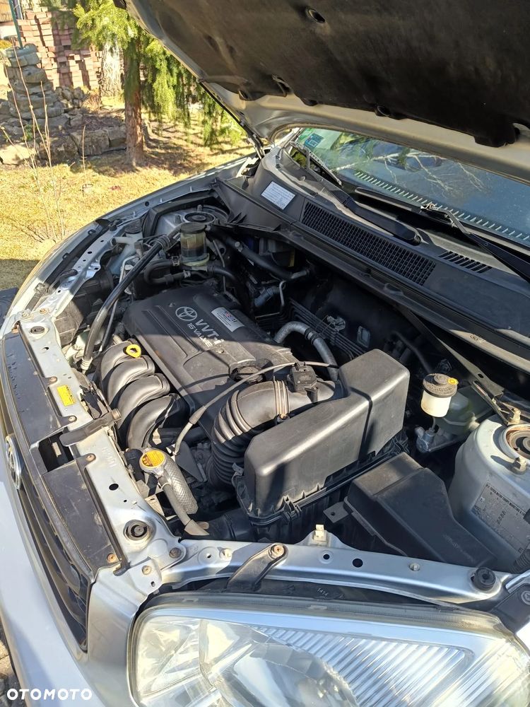 Toyota RAV4 4x2 - 10