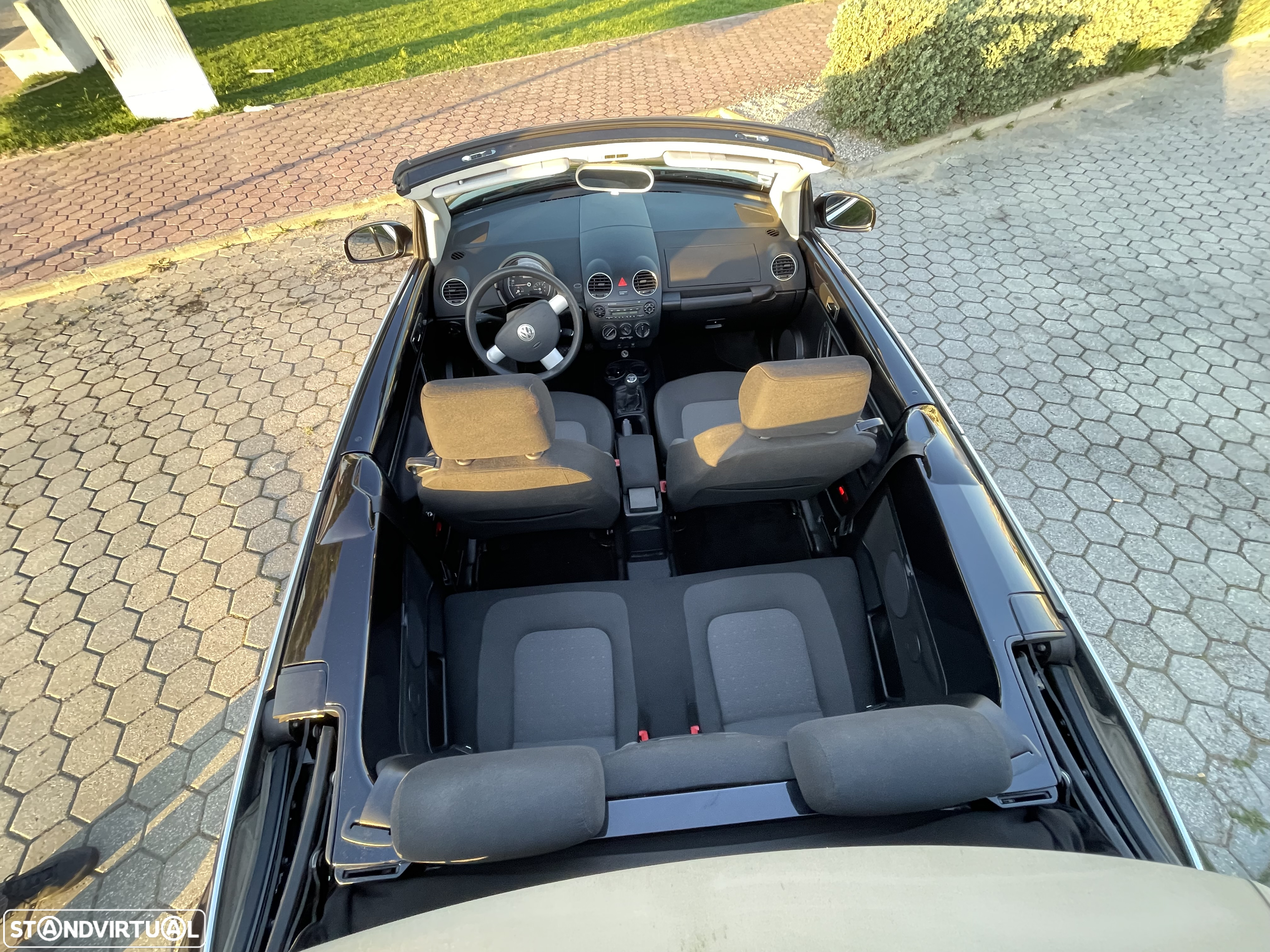 VW New Beetle Cabriolet 1.4 - 20