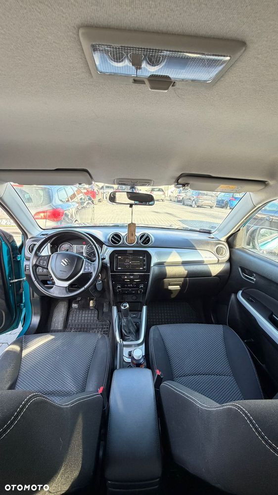 Suzuki Vitara 1.6 Comfort 4WD - 11