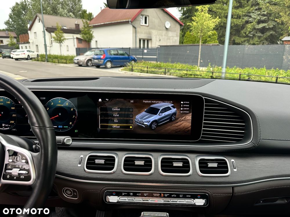 Mercedes-Benz GLE - 25
