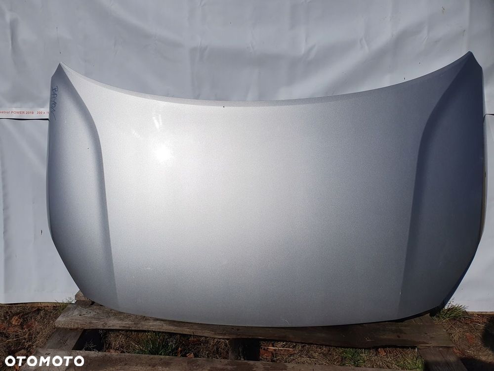 Maska HYUNDAI BAYON MASKA POKRYWA SILNIKA SREBRNA BDB - 1