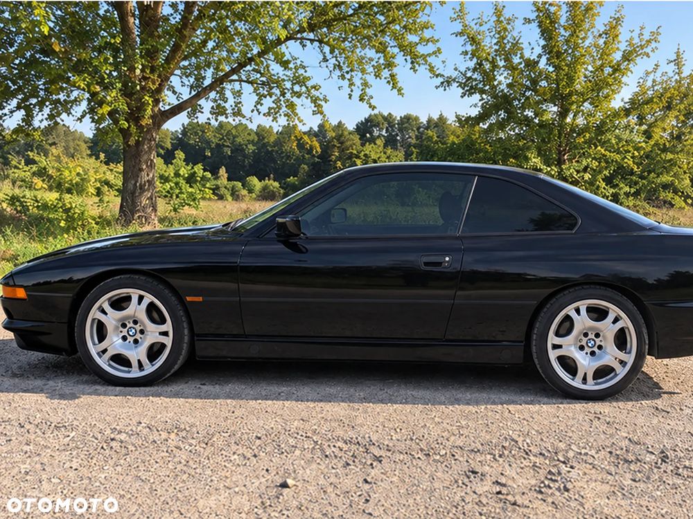 BMW Seria 8 - 5