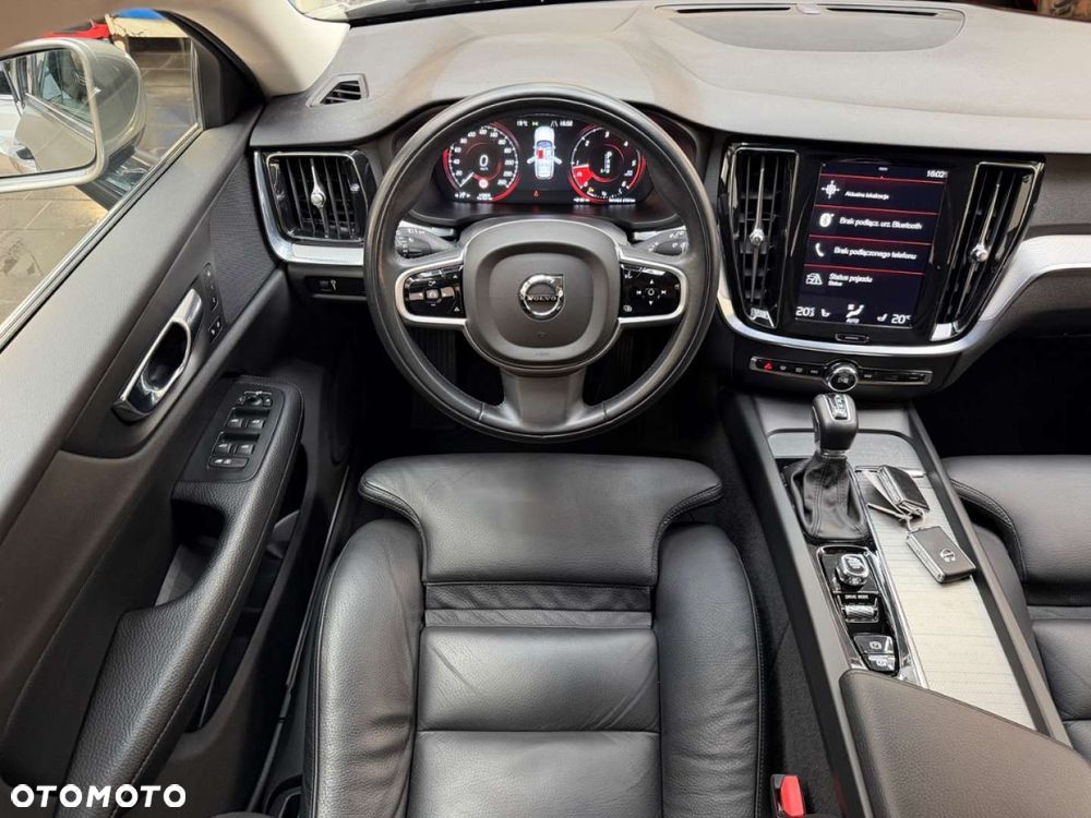 Volvo V60 - 25