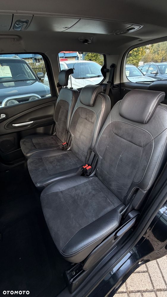 Ford Galaxy - 21