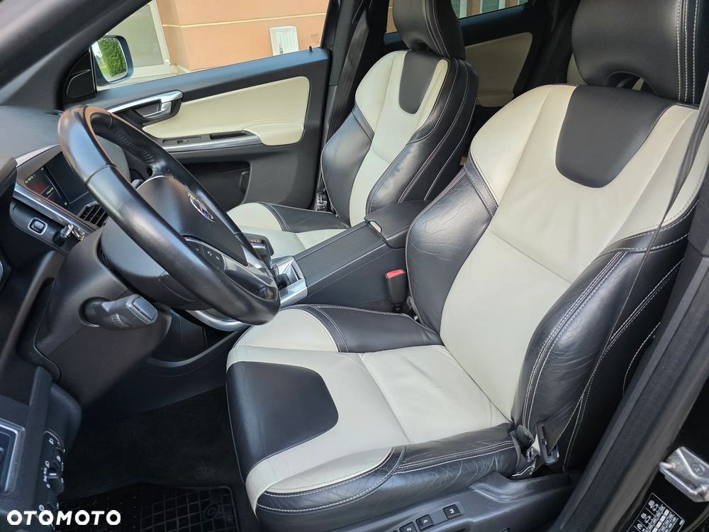 Volvo XC 60 D4 Summum - 29