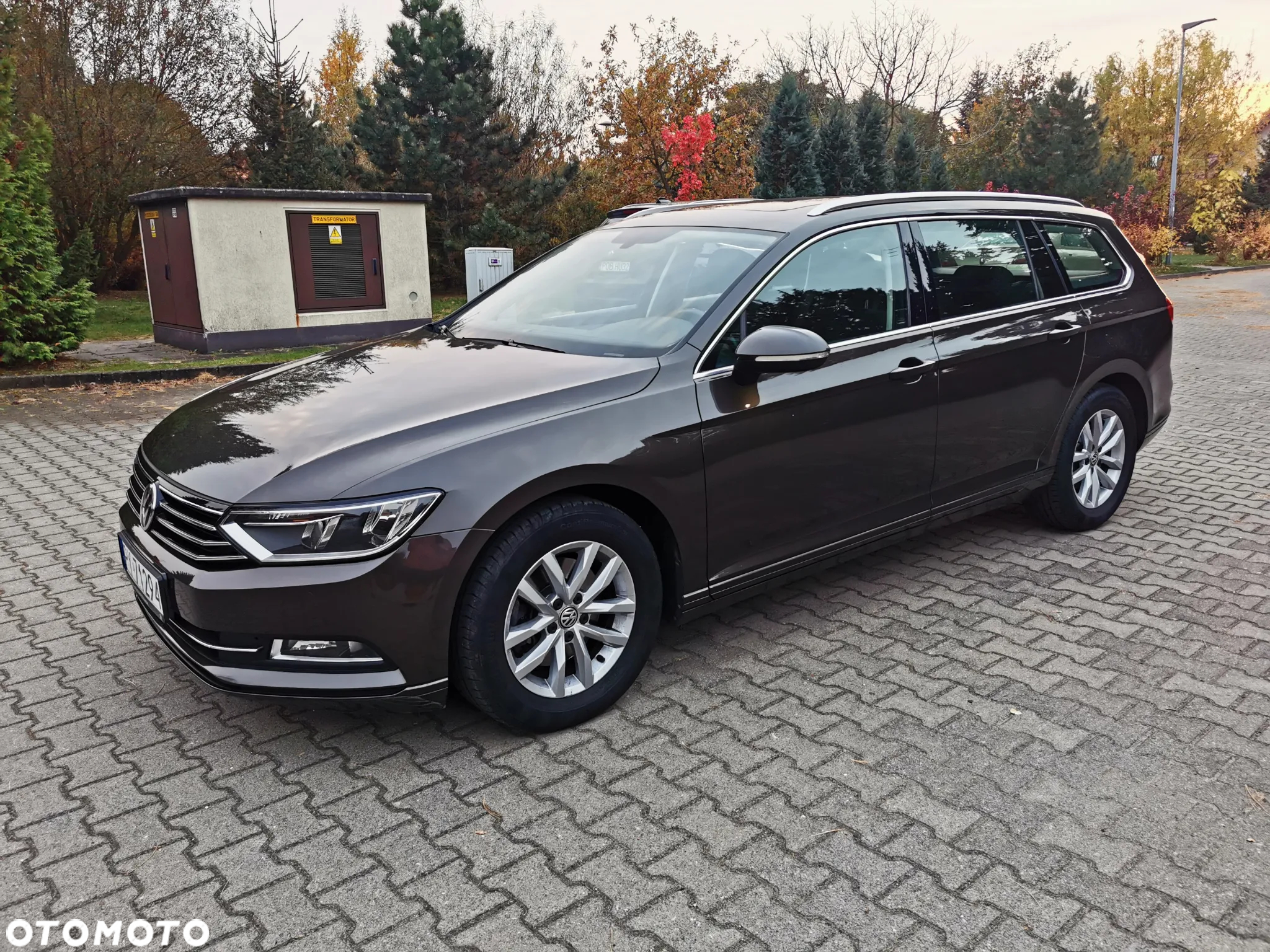 Volkswagen Passat Variant 1.6 TDI SCR DSG Business - 2