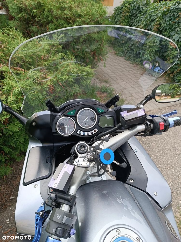 Yamaha FJR - 3
