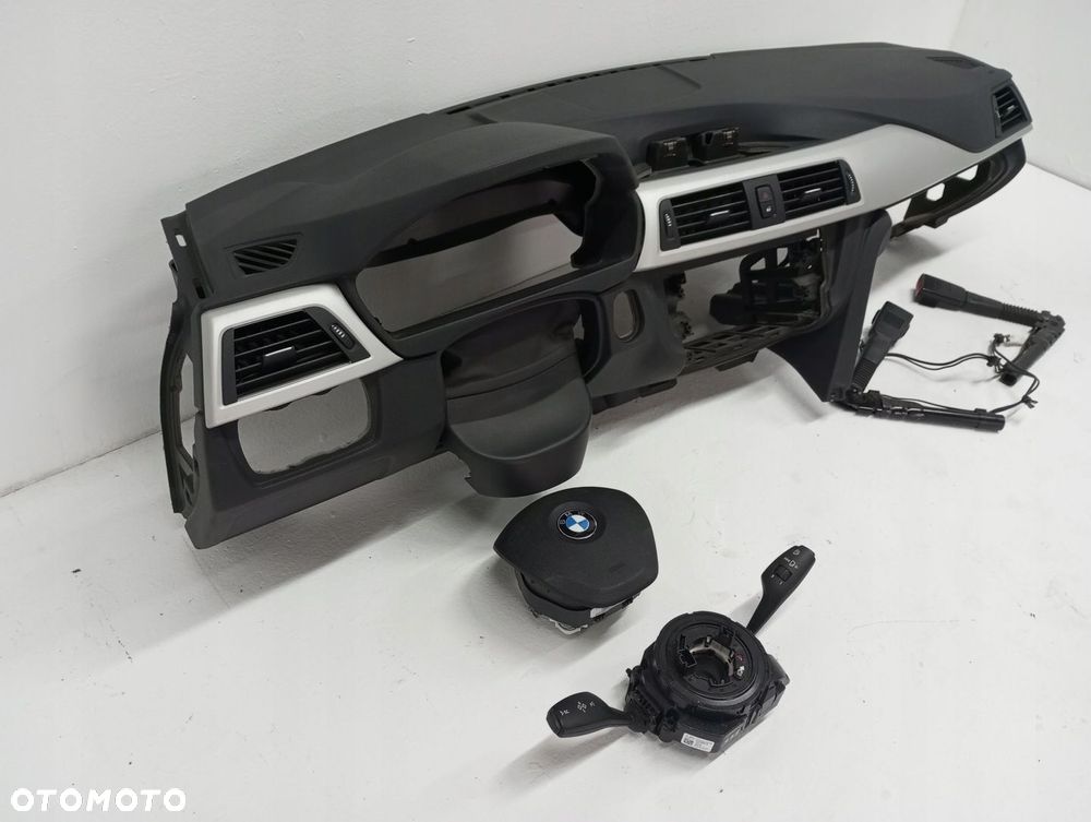 Konsola pulpit deska BMW F30 F31 F34 12R - 7
