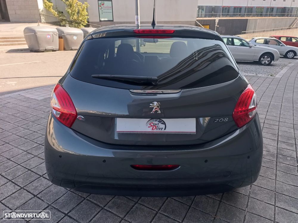 Peugeot 208 1.4 HDi Active - 9
