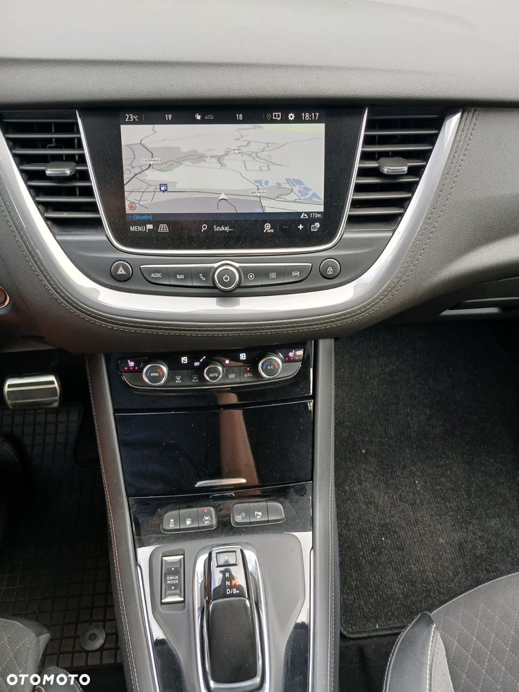 Opel Grandland X - 16