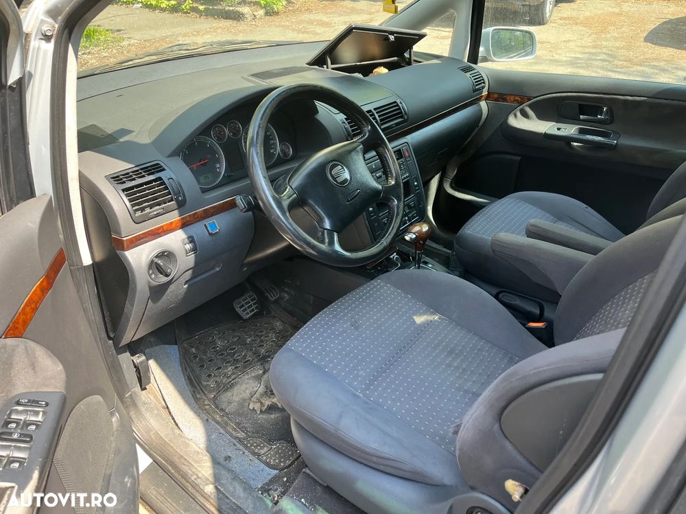 Dezmembrez Seat Alhambra automat 2001 gri argintiu 1,9 TDI 85KW AUY - 11