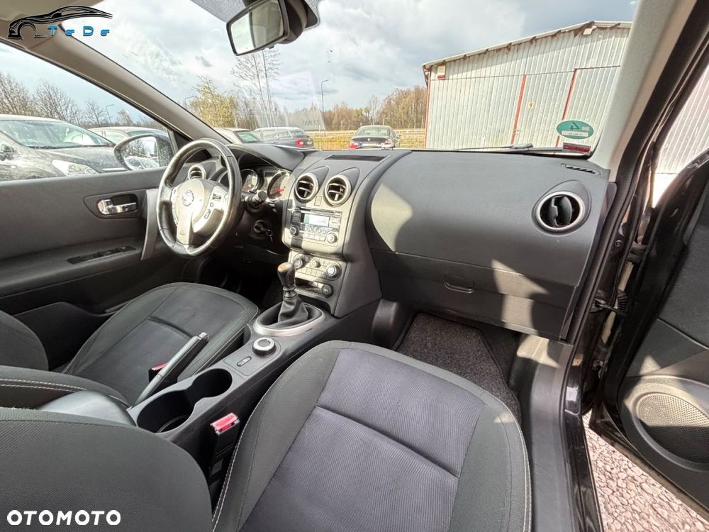 Nissan Qashqai 2.0 4x4 Tekna - 25