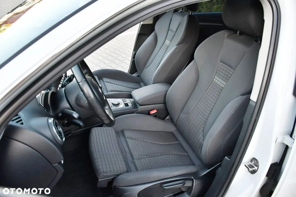 Audi A3 Sportback 2.0 TDI clean diesel Edycja specjalna - 37