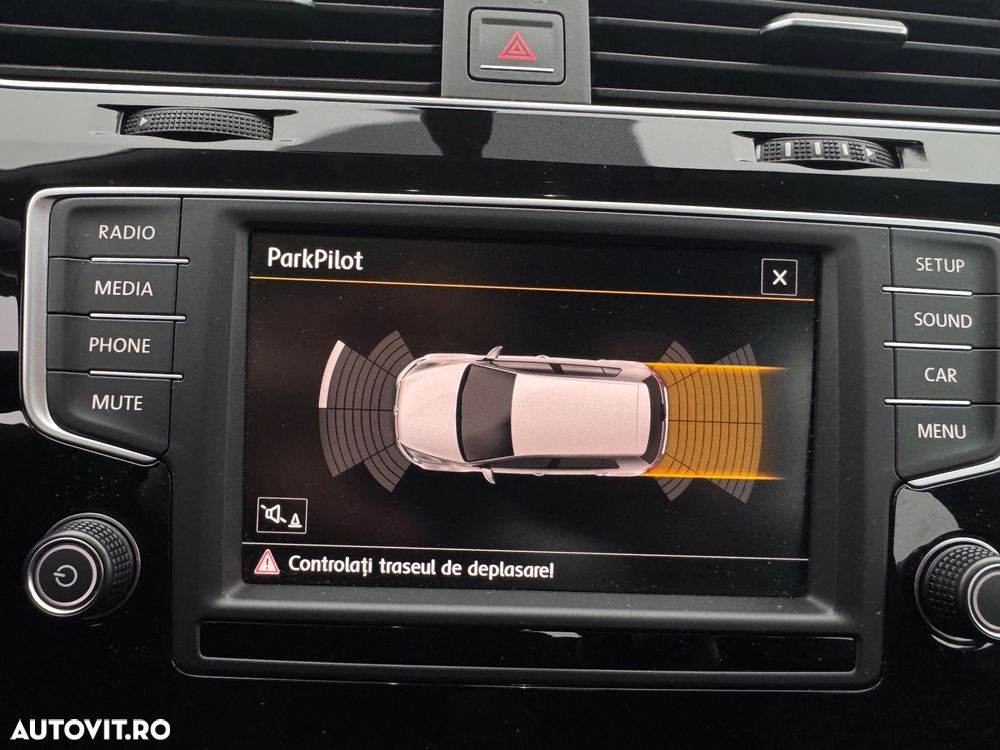 Volkswagen Golf 1.4 TSI (BlueMotion Technology) Comfortline - 23