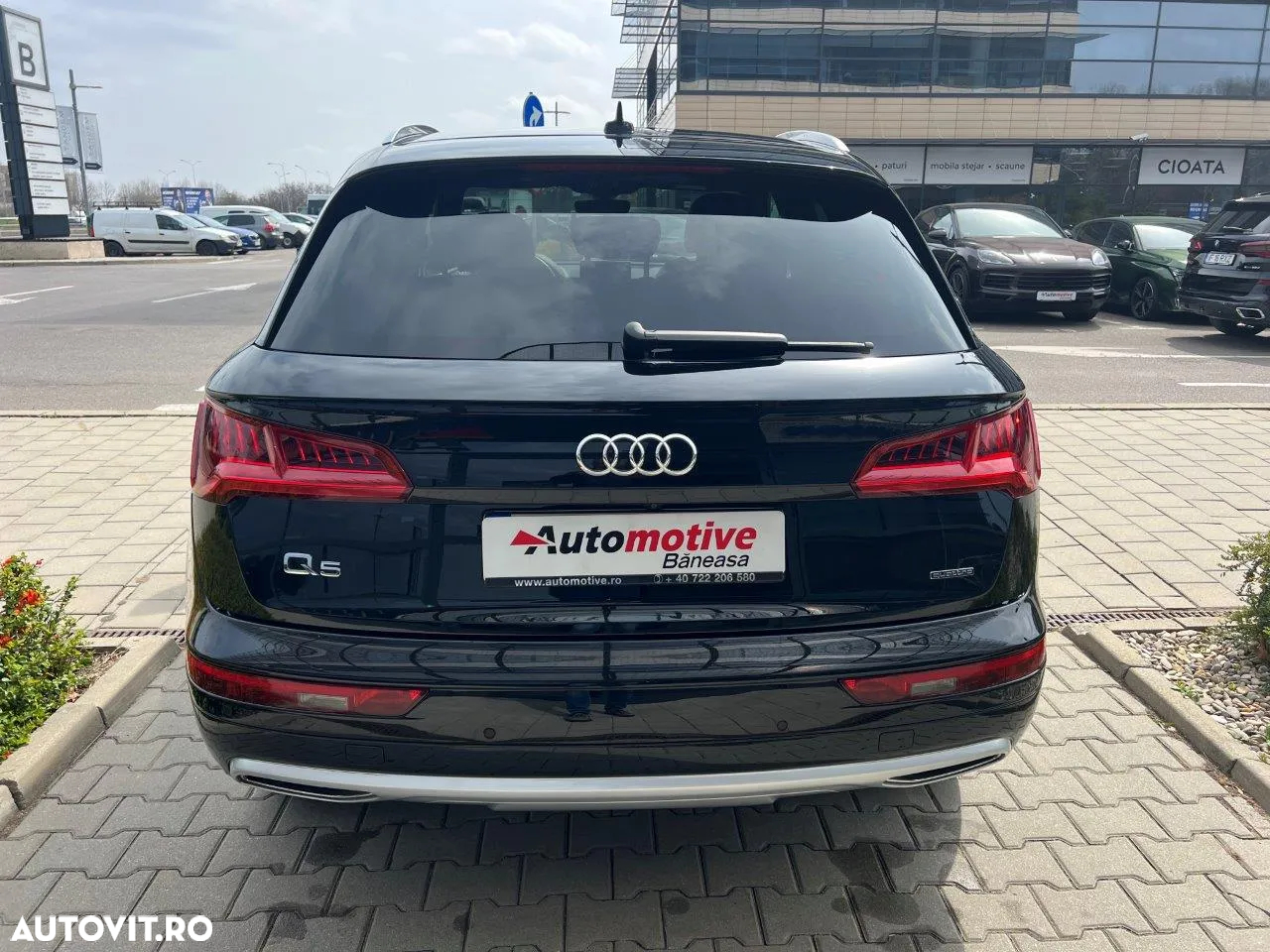 Audi Q5 40 TDI quattro S tronic sport - 4